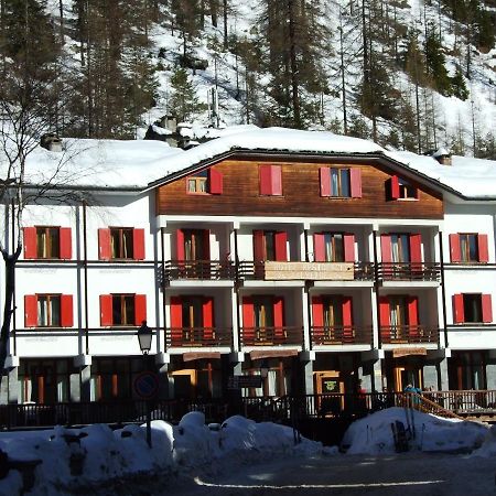 Hotel Residence Valverde Gressoney-La-Trinite Exterior photo