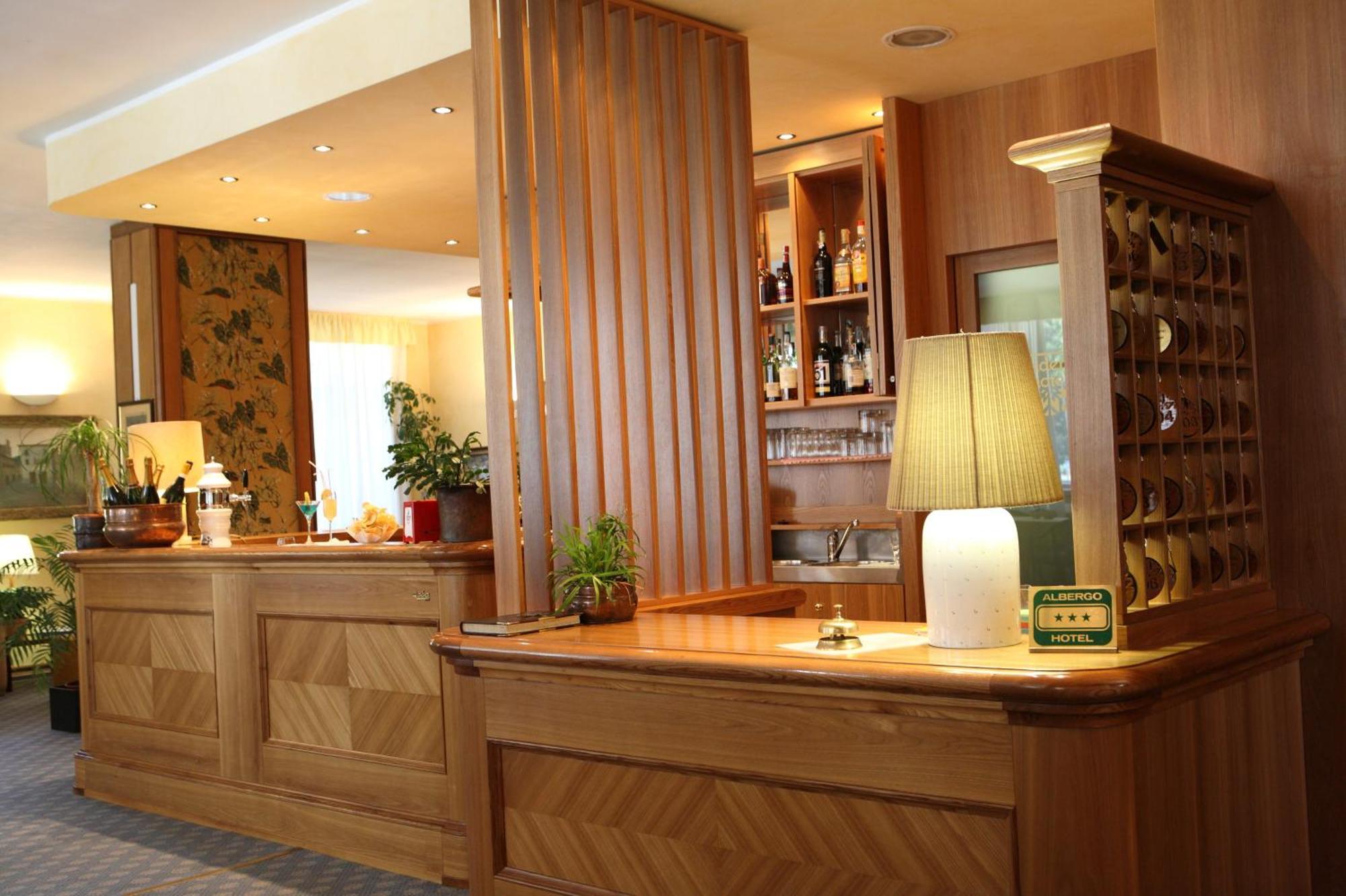 Hotel Residence Valverde Gressoney-La-Trinite Exterior photo