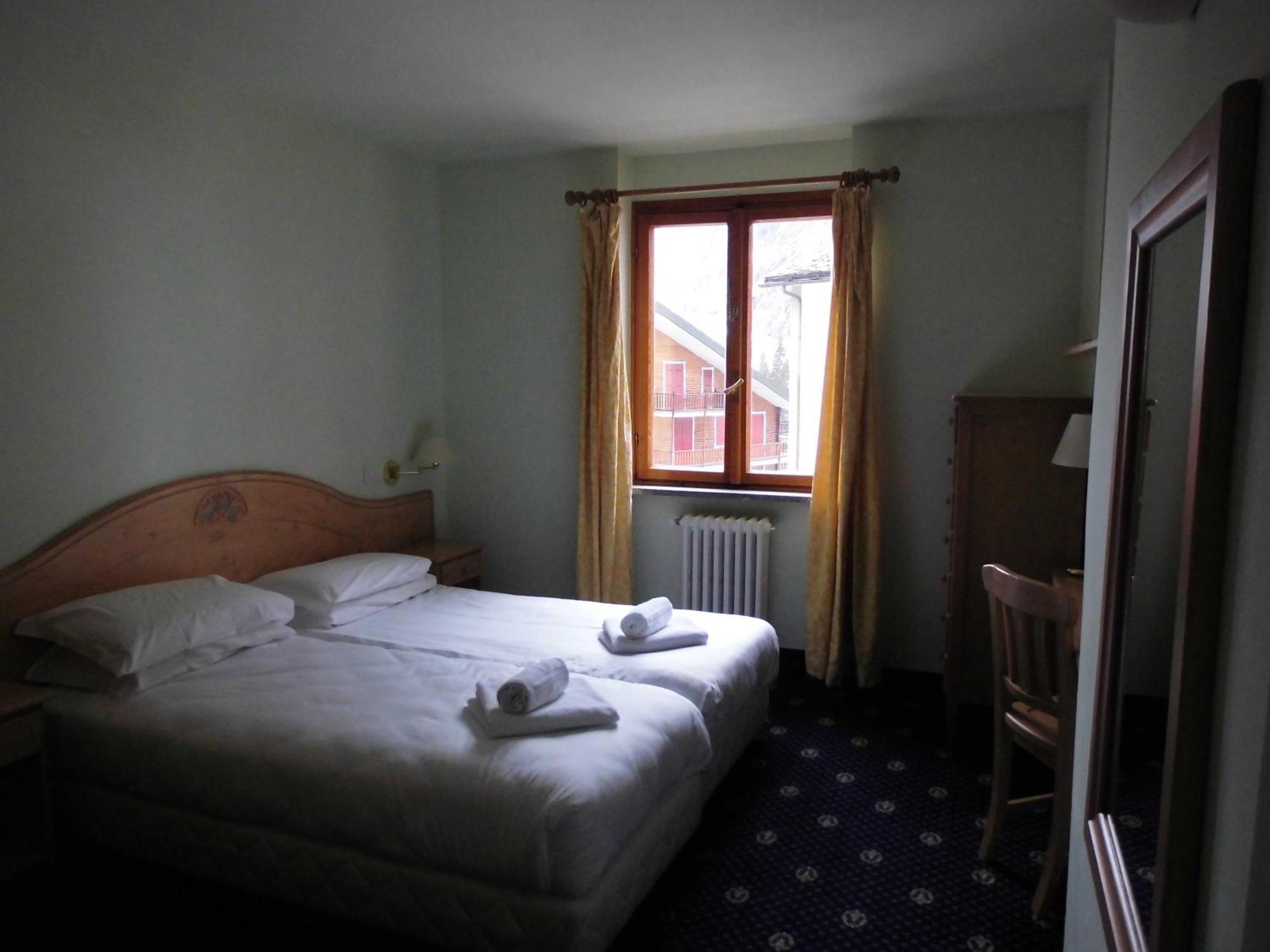 Hotel Residence Valverde Gressoney-La-Trinite Exterior photo